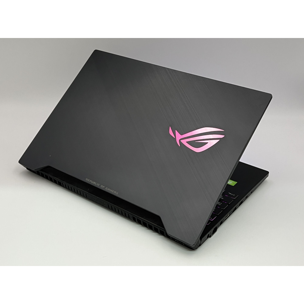 БВ ноутбук ASUS ROG Strix GL504GW 15.6" FHD/IPS 144 Hz / i7-8750H / 16Gb / 512 Gb SSD / NVIDIA GeForce RTX 2070 (8 Gb)