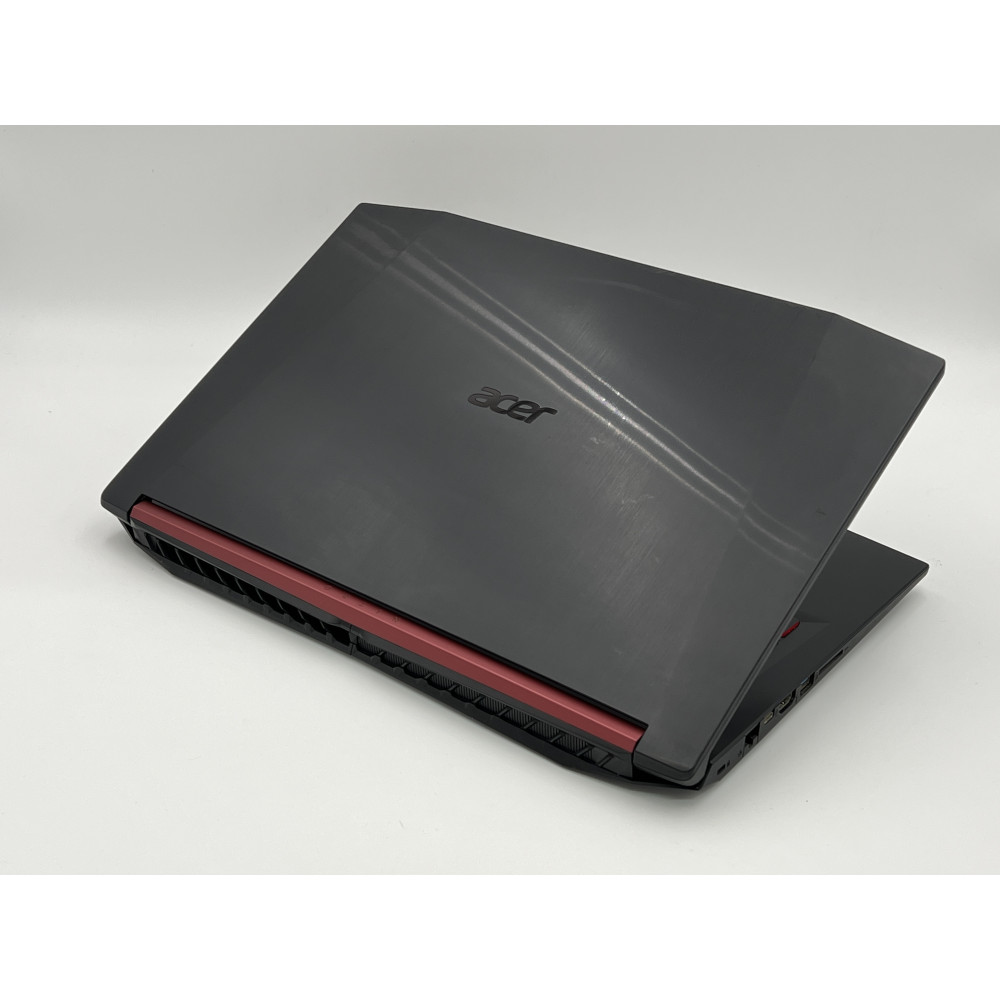 БВ ноутбук Acer Nitro 5 AN515-51-55WL 15.6" FHD/IPS / i5-7300HQ / 16 Gb DDR4 / 256 Gb SSD / Intel HD Graphics 620 + NVIDIA GeForce GTX 1050Ti (4 Gb)