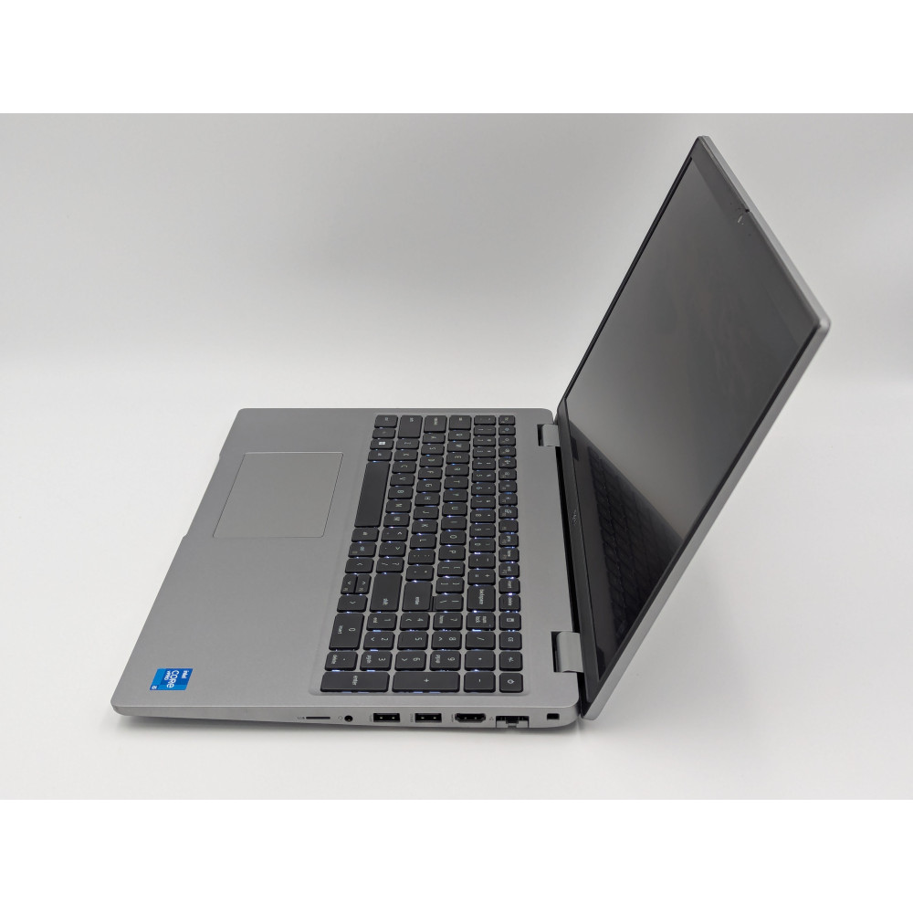 БВ ноутбук Dell Latitude 5520 15.6" FHD/IPS / i5-1145G7 / 16Gb / 512Gb SSD / Intel Iris Xe