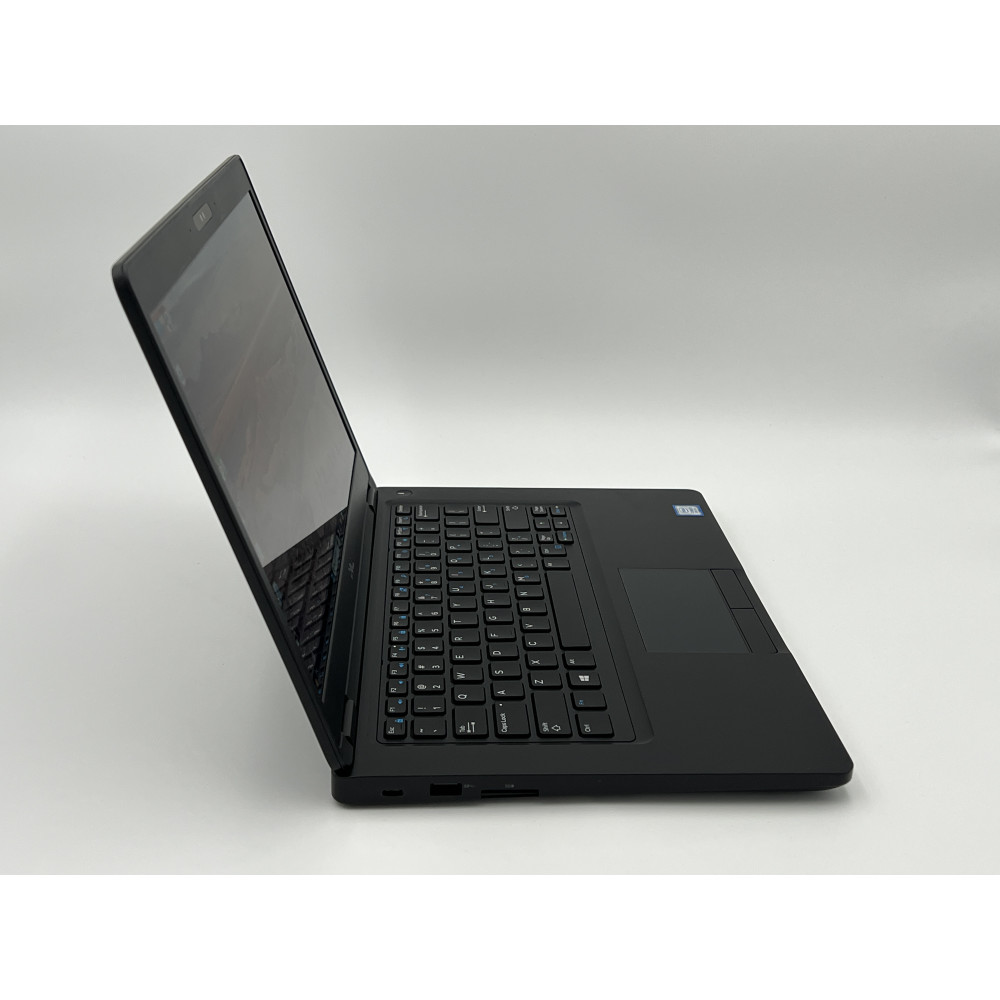 БВ ноутбук Dell Latitude 5490 14.0" FHD/IPS /i5-8250U/ 8Gb / 256Gb SSD /Intel UHD Graphics 620