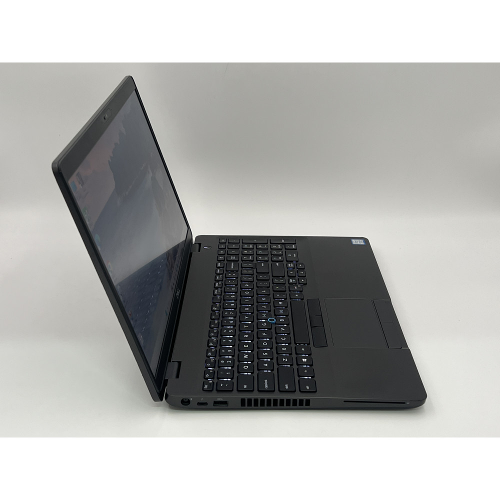 БВ ноутбук ноутбук Dell Latitude 5501 15.6` HD/IPS / Intel Core i5-9400H / 8GB / 512 Gb SSD / Intel UHD Graphics 630