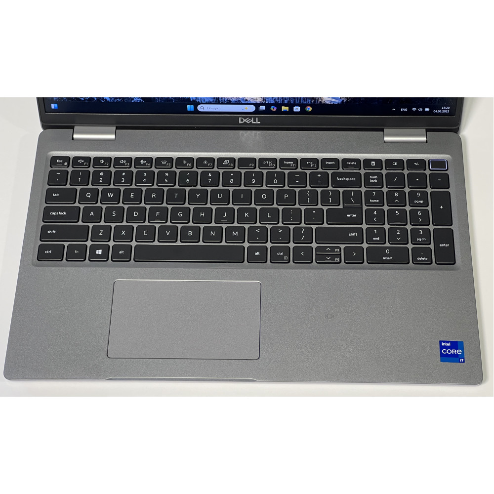 БВ ноутбук Dell Latitude 5520 15.6" FHD/IPS / i7-1165G7 / 16Gb / 512Gb SSD / Intel Iris Xe 