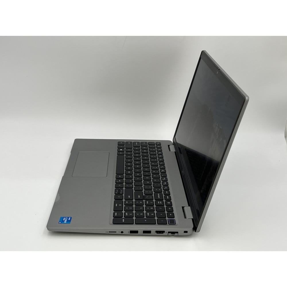 БВ ноутбук Dell Latitude 5520 15.6" FHD/IPS / i5-1145G7 / 8Gb / 256Gb SSD / Intel Iris Xe