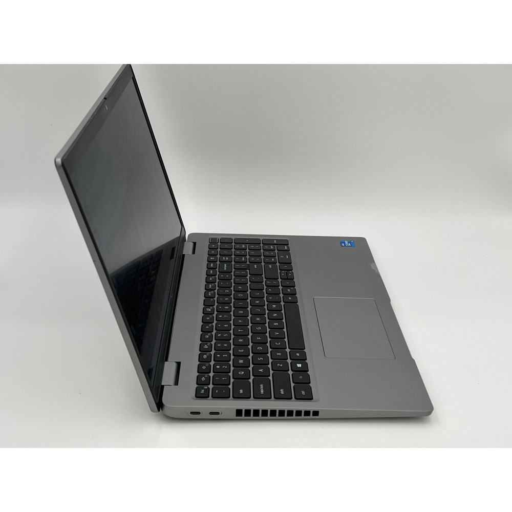 БВ ноутбук Dell Latitude 5520 15.6" FHD/IPS / i5-1145G7 / 8Gb / 256Gb SSD / Intel Iris Xe