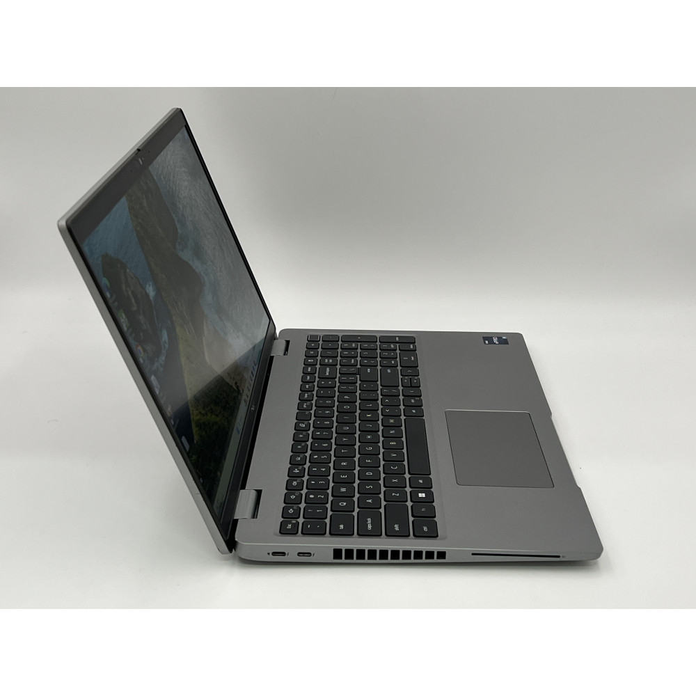 БВ ноутбук Dell Latitude 5530 15.6` FHD/IPS / i5-1245U (10x12) / 16 Gb DDR4 / 256 Gb SSD / Intel Iris Xe Graphics