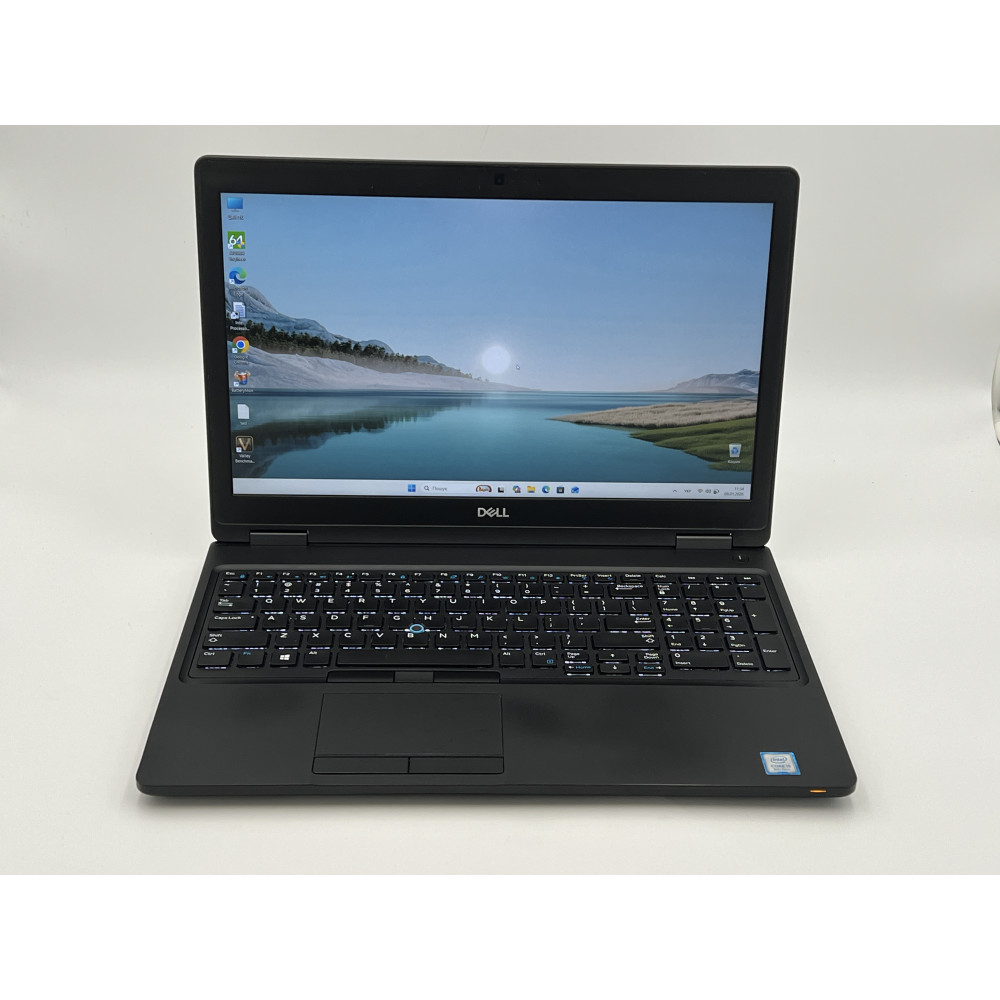 БВ ноутбук Dell Latitude 5590 15.6" FHD/IPS / i5-8250U / 8GB / 256GB SSD / Intel UHD Graphics 620