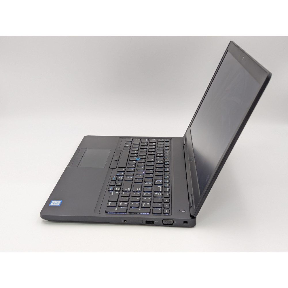 БВ ноутбук Dell Latitude 5590 15.6" / i5-7300U/ 8GB / 256GB SSD / Intel HD Graphics 620
