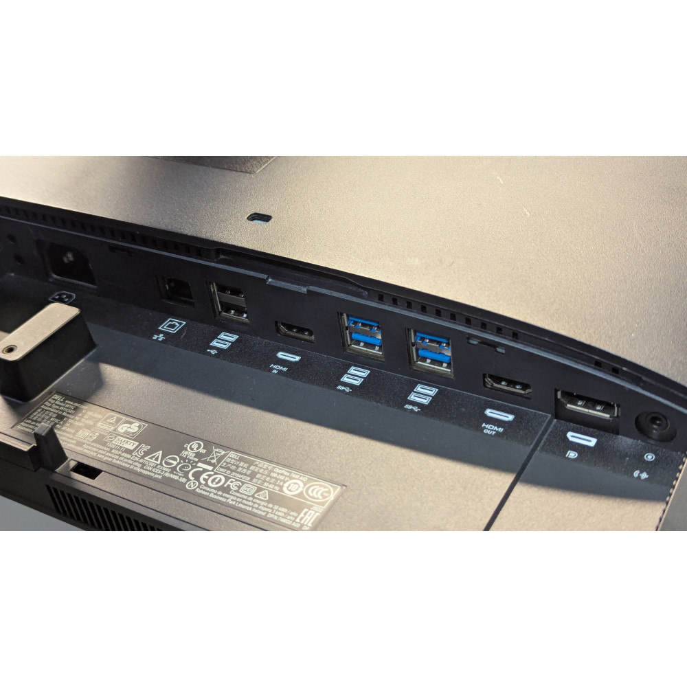 БВ Моноблок Dell Optiplex 7440 AIO 23.0" FHD/IPS / i5-6500 / 16Gb / 180Gb SSD + 500Gb HDD / Intel HD Graphics 530