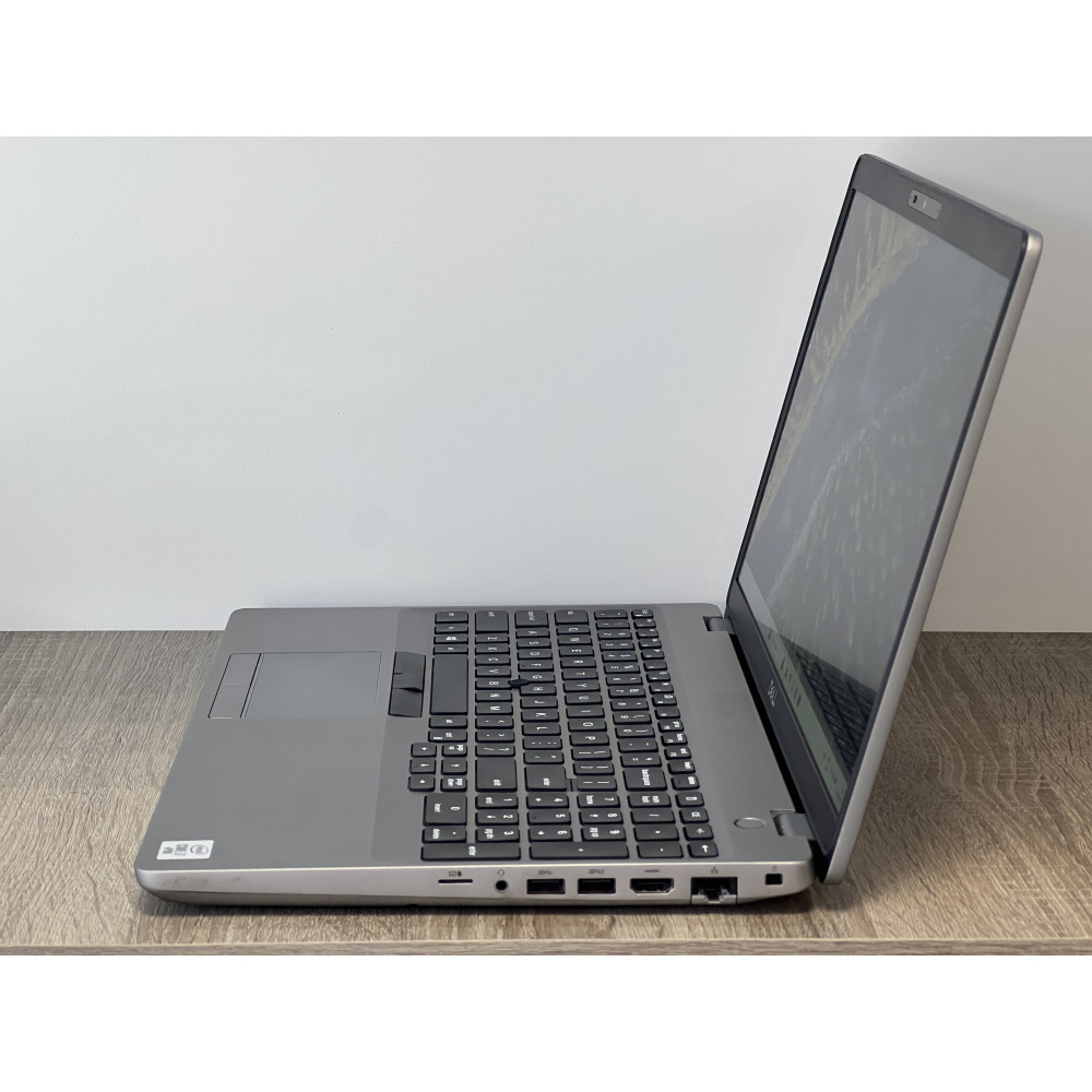 БВ ноутбук Dell Precision 3551 15.6" FHD/IPS Touch /i7-10850H / 16 Gb / 512Gb SSD / NVIDIA Quadro P620 (4 Gb)