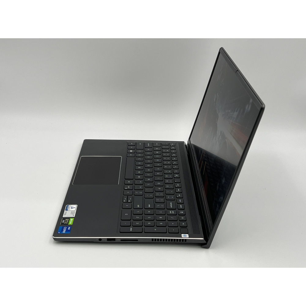 БВ ноутбук  Dell Vostro 15 7510 15.6" FHD/IPS / i7-11800H / 16GB / 512Gb SSD / NVIDIA GeForce RTX 3050 (4 Gb)