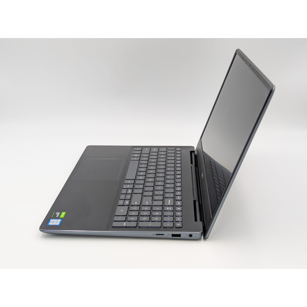 БВ ноутбук Dell Vostro 7590 15.6" FHD/IPS / i7-9750H / 16Gb / 512 Gb SSD / NVIDIA GeForce GTX 1650 (4 Gb)