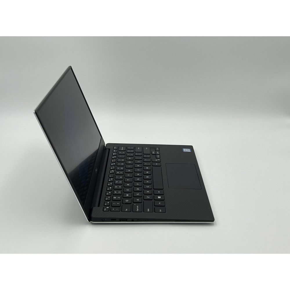 БВ ноутбук Dell XPS 13 9360 13.3" FHD/IPS Матовий / Intel Core i5-7200 / 8Gb / 256Gb SSD / Intel HD Graphics 620