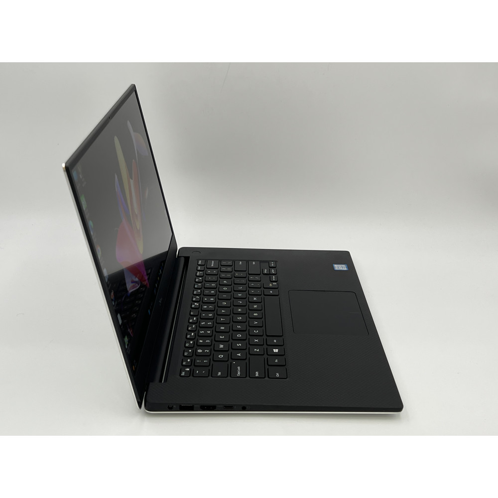БВ ноутбук Dell XPS 7590 15.6" FHD/IPS / i5-9300H / 16Gb / 512 Gb SSD / NVIDIA GeForce GTX1650 (4 Gb)
