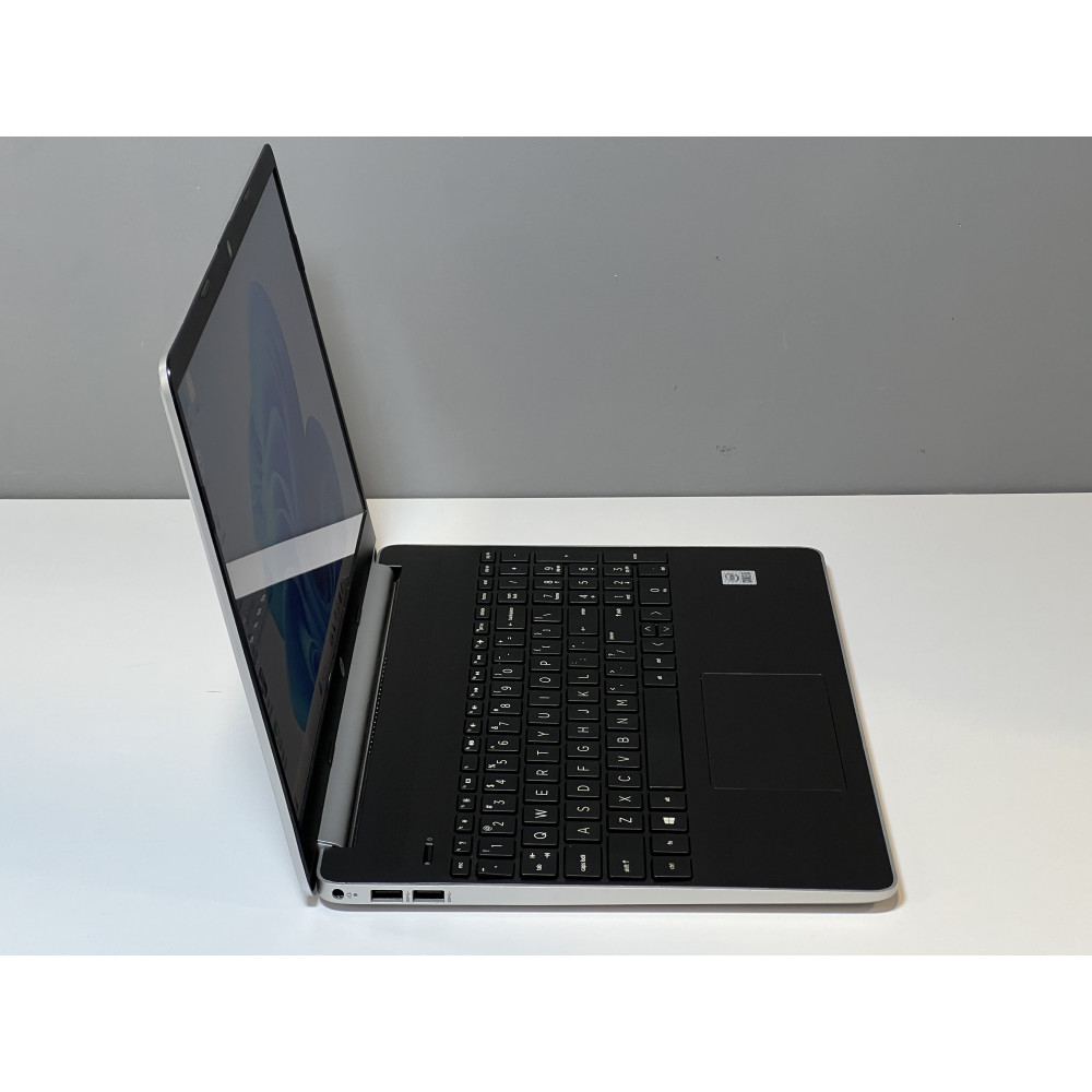 БВ ноутбук HP 15t-dy100 15.6" / i5-1035G1 / 12Gb / 256Gb SSD / Intel UHD 
