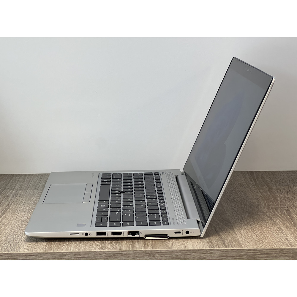 БВ ноутбук HP EliteBook 745 G5 14" FHD touch / AMD Ryzen 7 Pro 2700U 2.2 - 3.8 ГГц / 16 Gb DDR4 / 256 Gb SSD / AMD Radeon(TM) Vega 10 Graphics