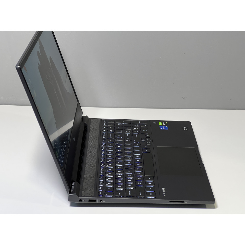 БВ ноутбук HP Victus 15-fa0031dx 15.6" FHD/IPS 144Ghz /i5-12450H / 16Gb / 512Gb SSD / NVIDIA GeForce GTX 1650 (4 Gb)