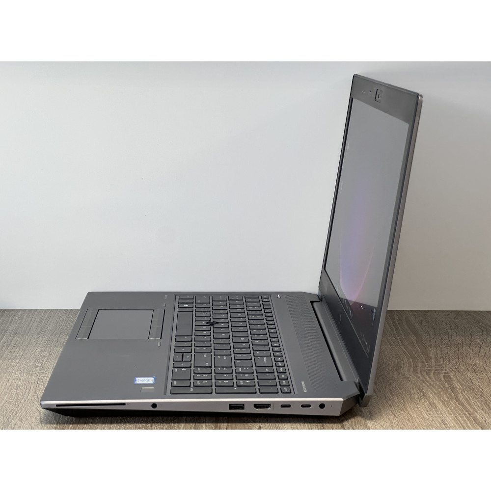 БВ ноутбук HP ZBook 15 G5 15.6" FHD/IPS/i7-8850H/32Gb/512Gb SSD/NVIDIA Quadro P2000 4 Gb
