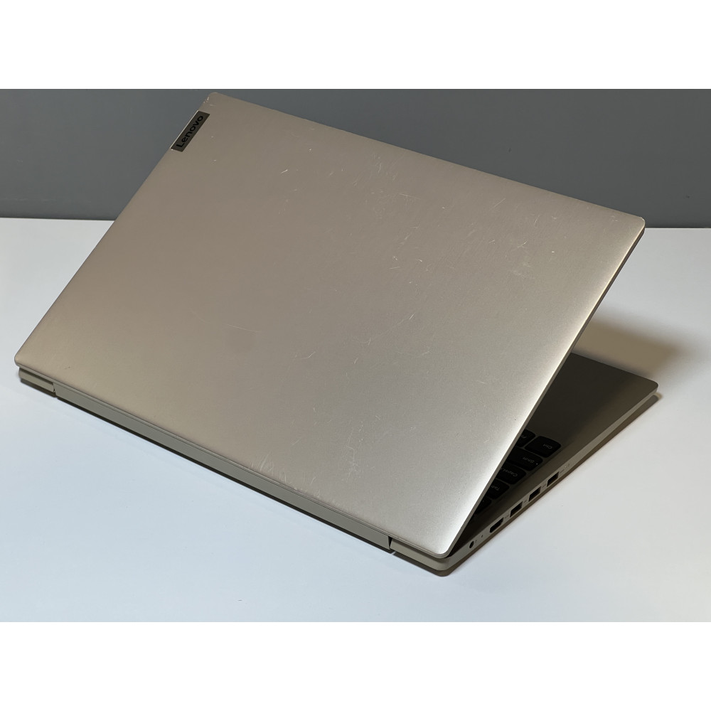 БВ ноутбук Lenovo IdeaPad 3 15IIL05 15.6" / i3-1115G4 / 8Gb DDR4 / 256Gb SSD / Intel UHD 
