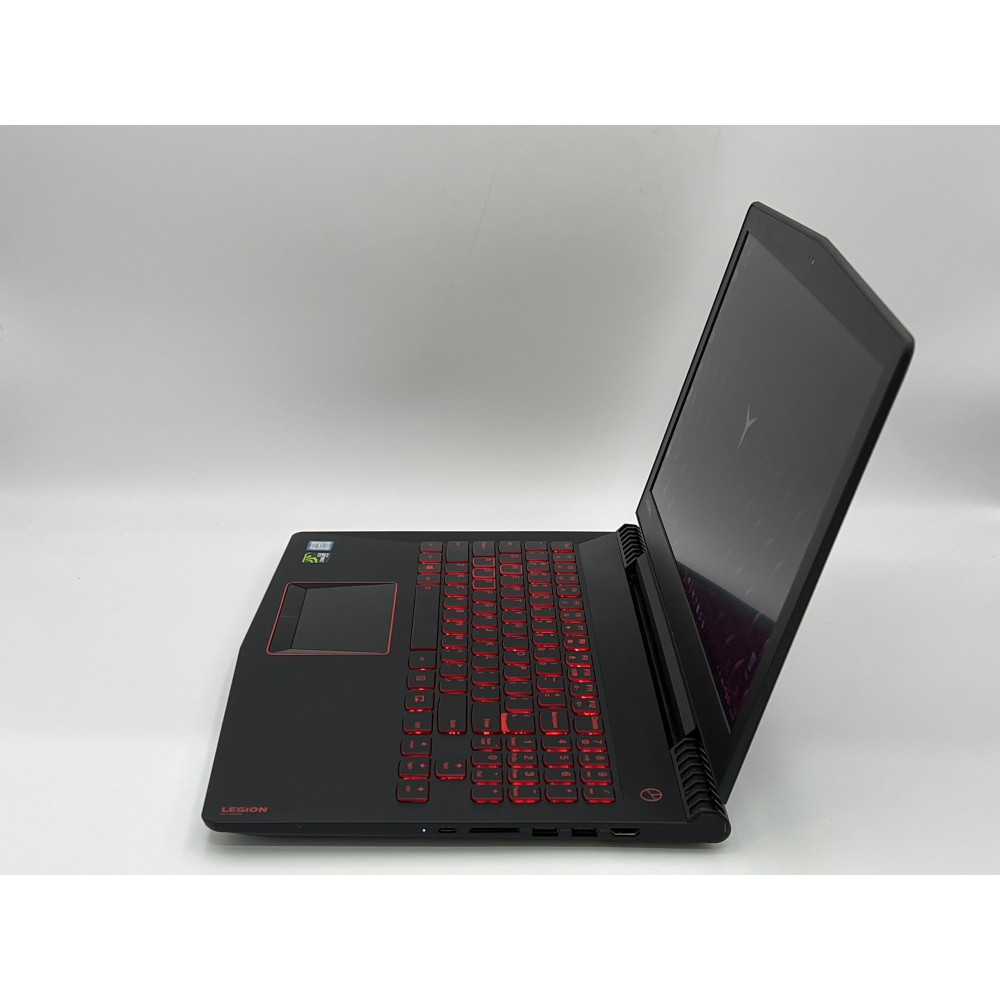БВ ноутбук Lenovo Legion Y520-15IKBN 15.6" FHD/IPS / i7-7700HQ / 16 Gb / 256 Gb SSD + 2 Tb HDD / NVIDIA GeForce GTX 1050Ti (4 Gb)