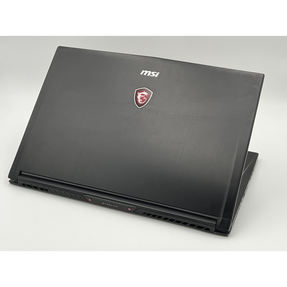 БВ ноутбук MSI GS73 7RE Stealth Pro 17.3" FHD/IPS 120GHz / Intel Core i7-7700HQ / 16Gb / 256Gb SSD + 500Gb HDD / NVIDIA GeForce GTX 1050Ti (4 Gb)